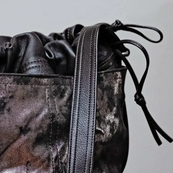 Rough & Tumble -Baby Borough Black with Gilded Pockets & Purple Lining - Picture 13 of 13